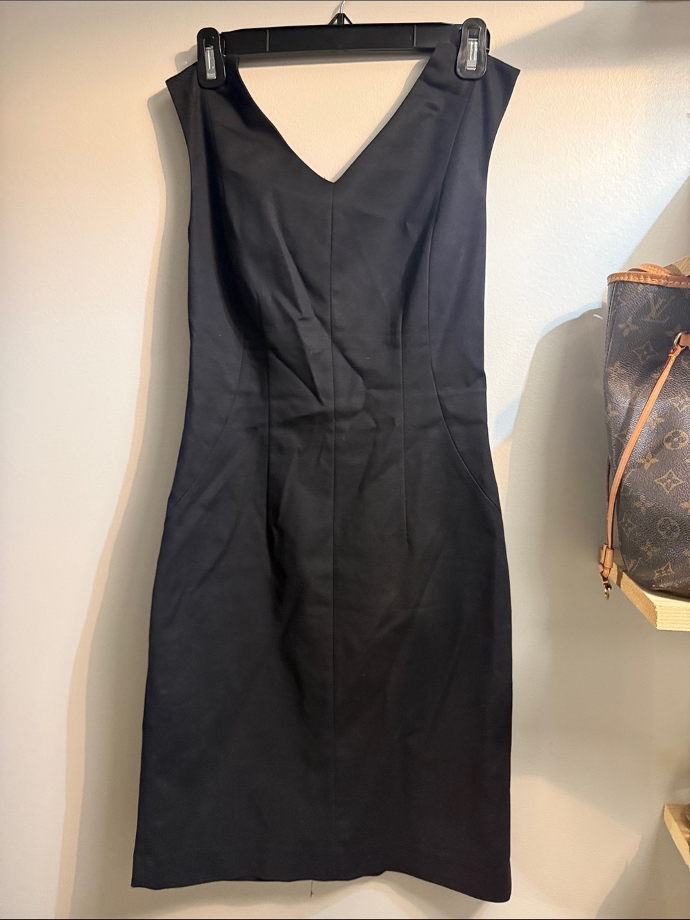 Club Monaco Black V-Neck Sheath Dress with Contoured Seams